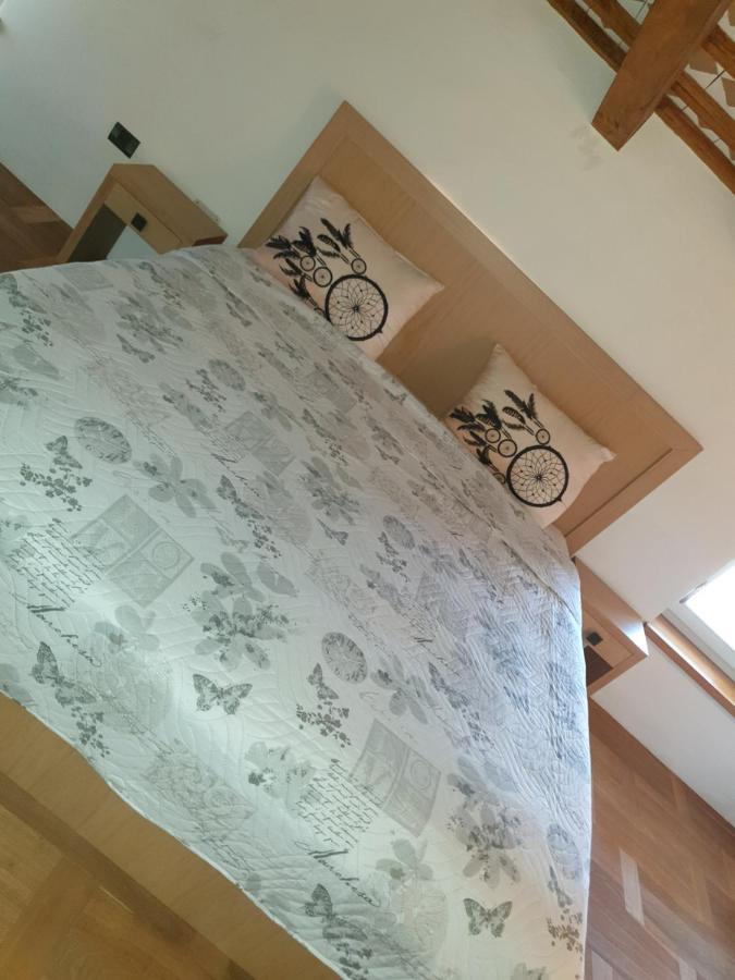 Smartno Apartmaji Sobe Josko Appartement Buitenkant foto