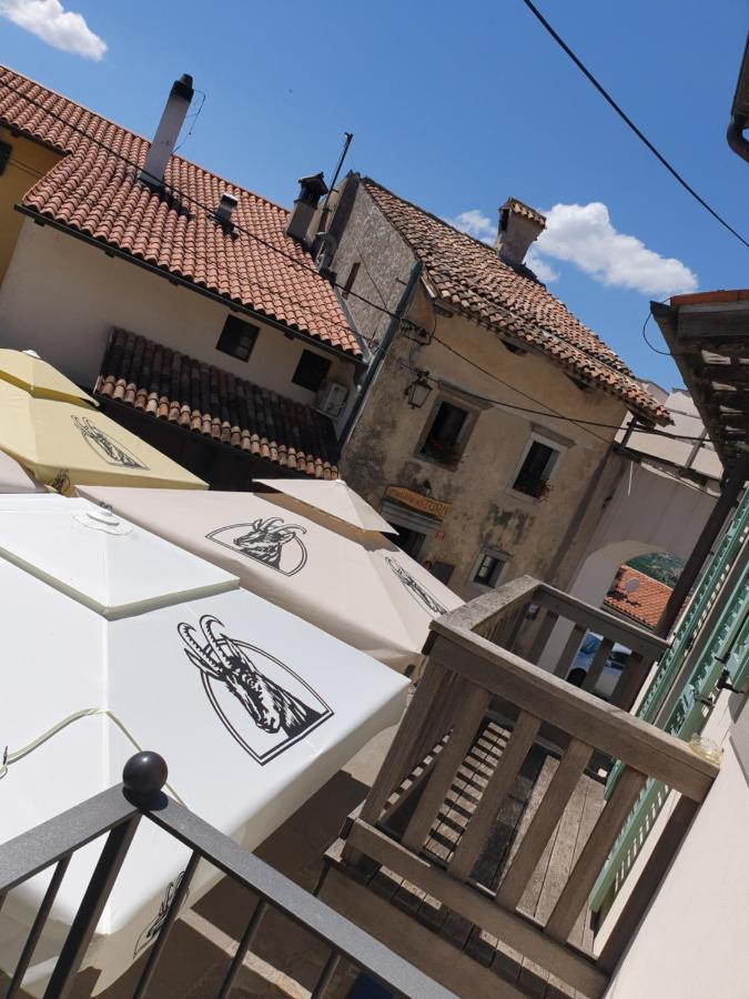 Smartno Apartmaji Sobe Josko Appartement Buitenkant foto
